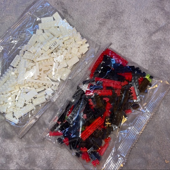 Air Jordan/ Jordans white/ black/ red building set mini block air super sneakers - Picture 4 of 4